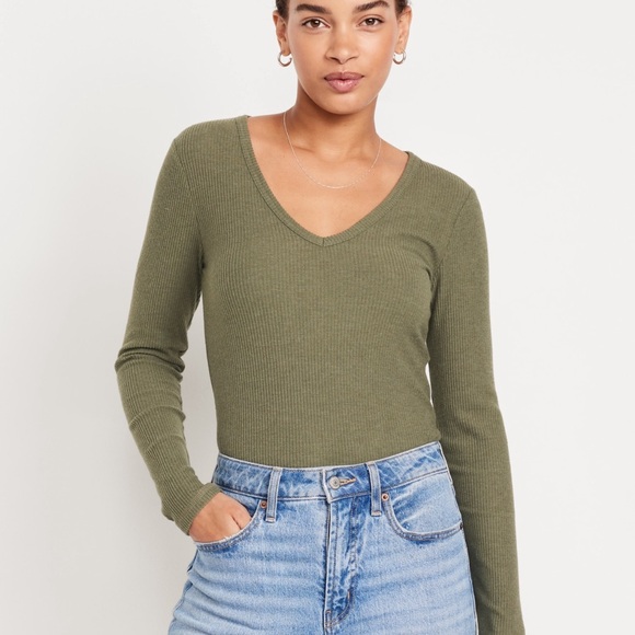 NWT OLD NAVY Plush V-Neck T-Shirt Color GREEN SIZE LARGE - Picture 2 of 9